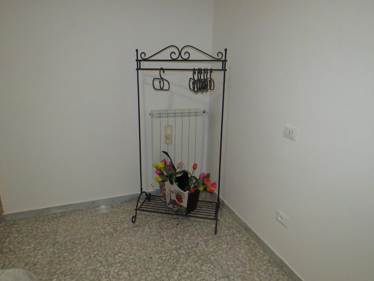 B & B Leti Battipaglia Εξωτερικό φωτογραφία